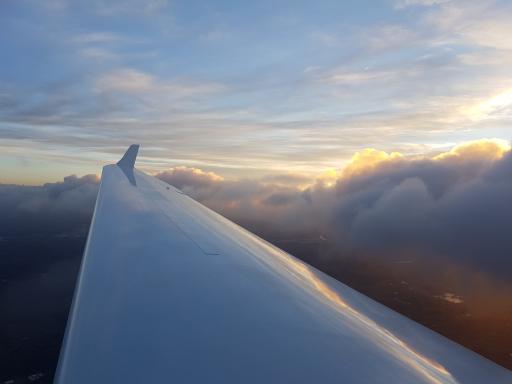 089  Sunset above the clouds